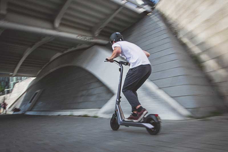 Electric scooter rental